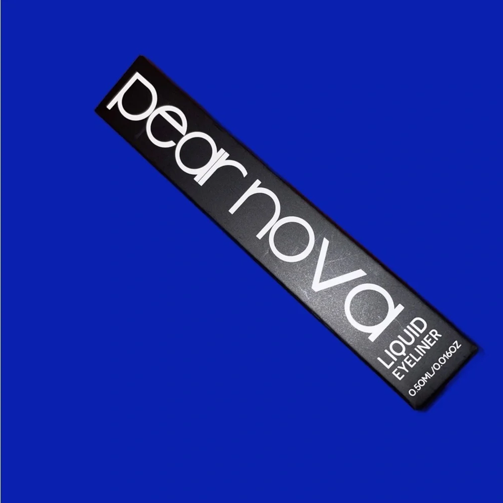 Pear Nova Liquid Eyeliner in Nova Black